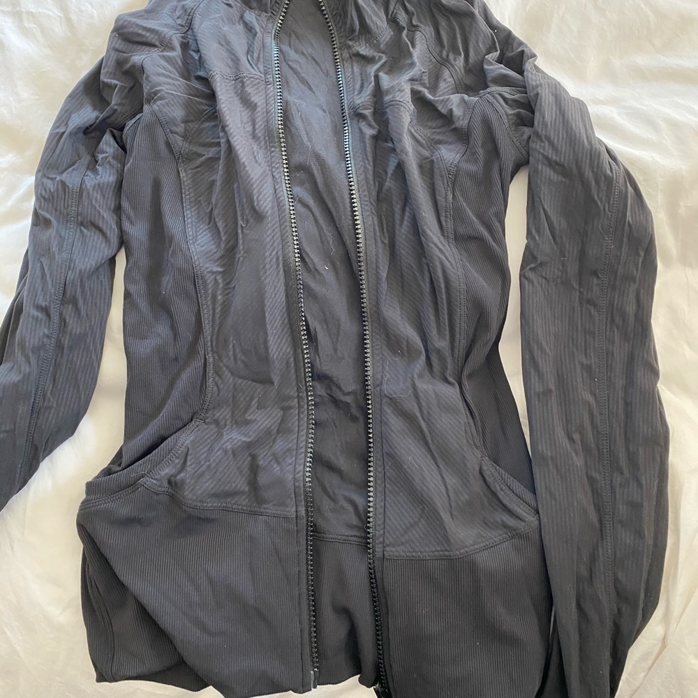 Lululemon black zip up jacket reversible